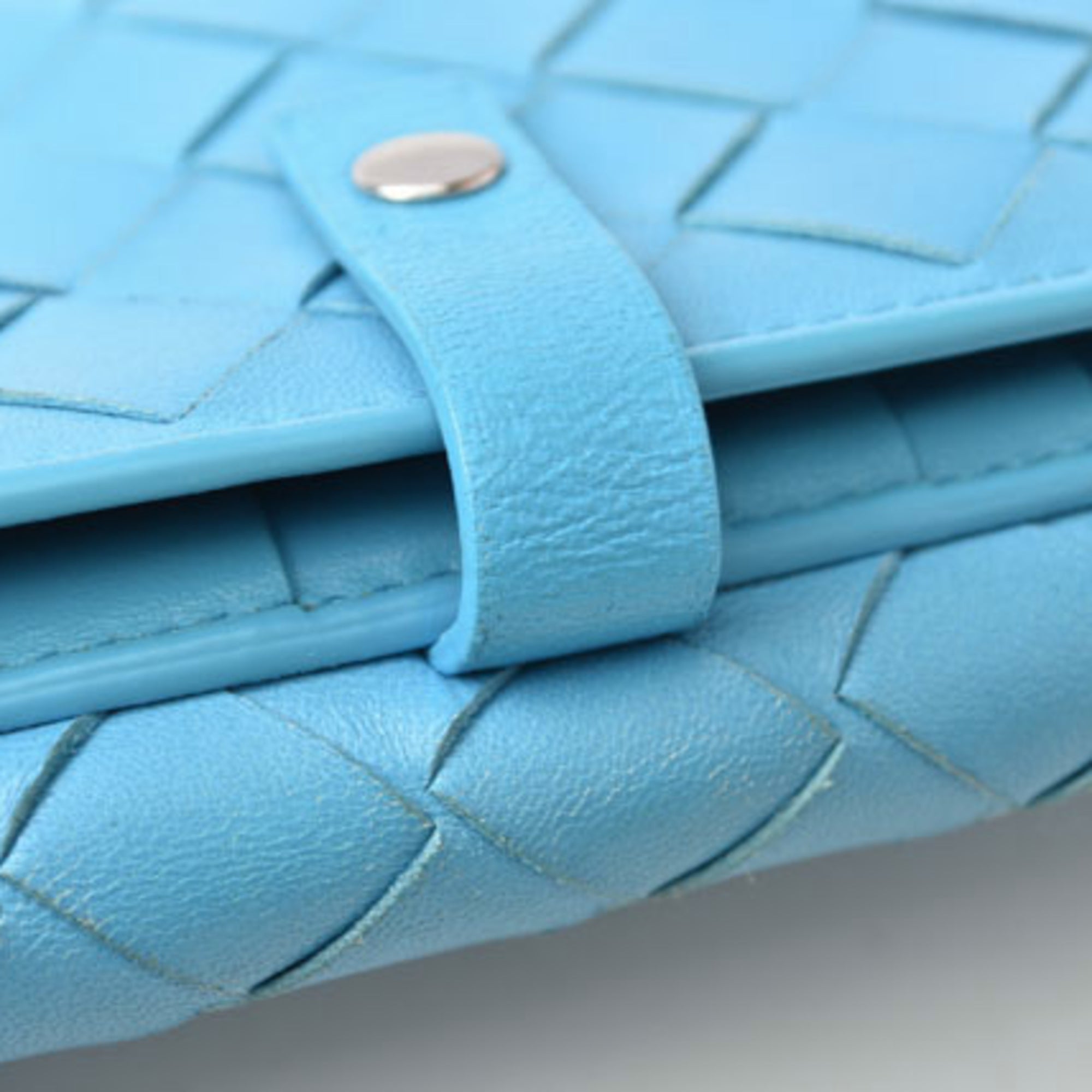 Bottega Veneta Intrecciato Light Blue Leather Long Wallet (Bi-Fold)