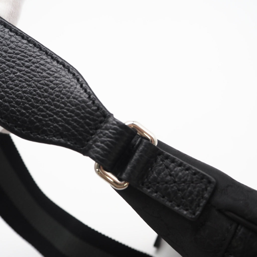 Gucci Black Gray Nylon Leather Shoulder Bag (Pre-Owned)
