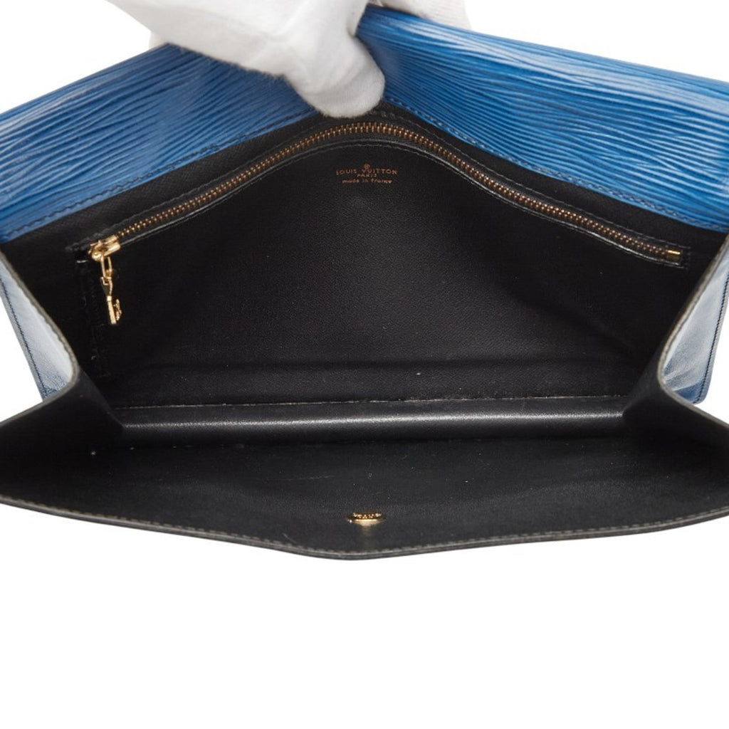 Louis Vuitton Epi Toledo Blue Leather Clutch Bag