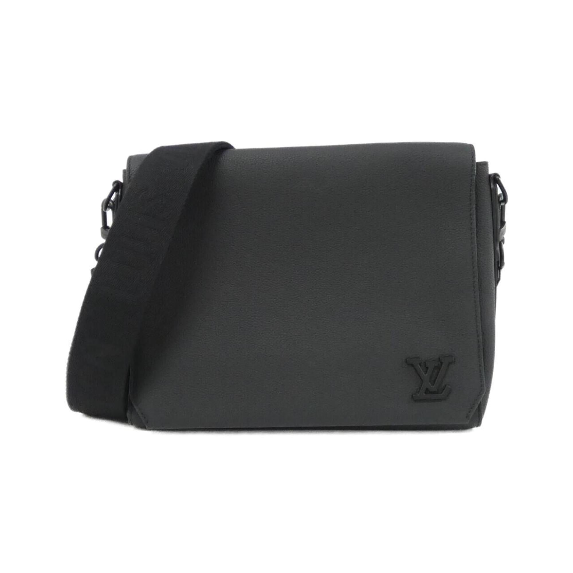 Louis Vuitton Black Leather Shoulder Bag
