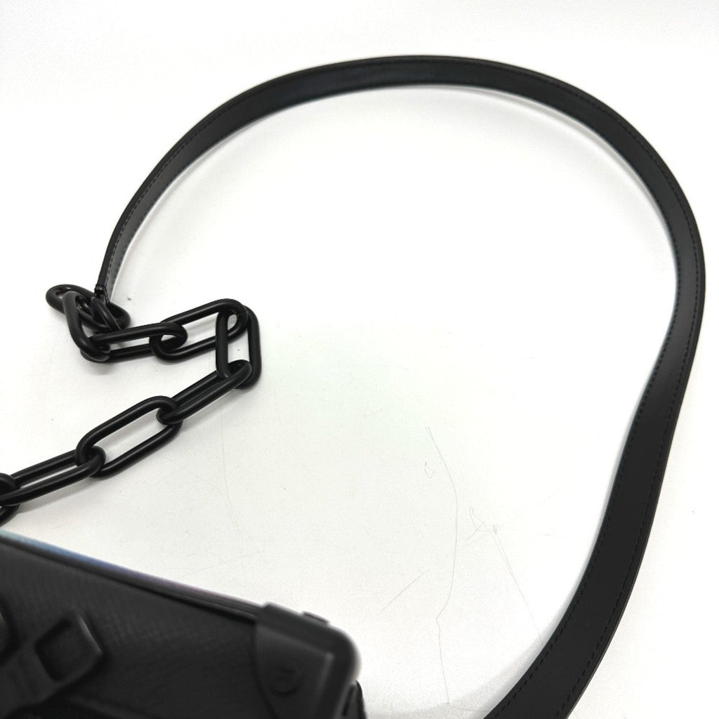 Louis Vuitton Taiga Black Taiga Leather Shoulder Bag