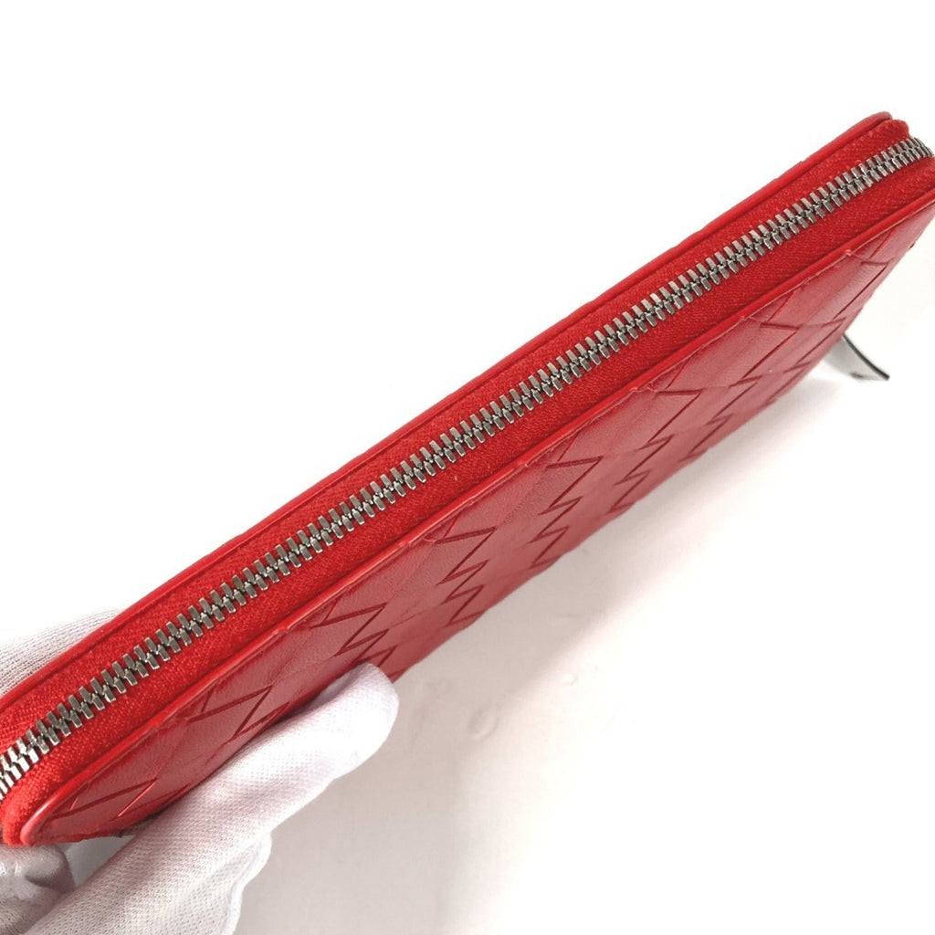 Bottega Veneta Red Color Intrecciato Long Wallet (Bi-Fold)
