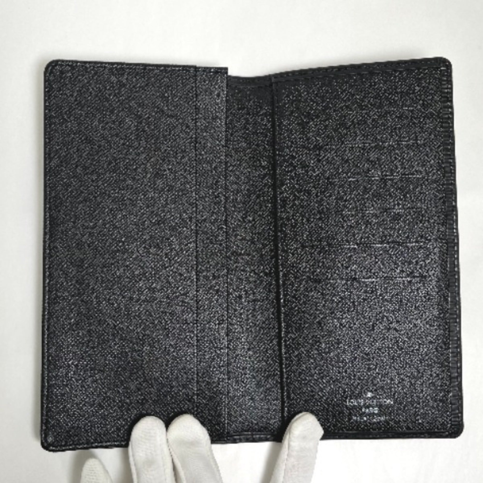 Louis Vuitton Epi Noir Epi Leather Long Wallet