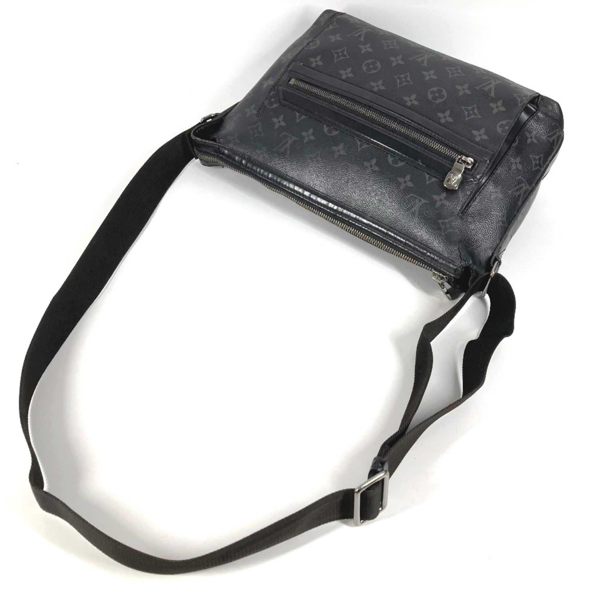 Louis Vuitton Black Monogram Eclipse Canvas Messenger Bag Shoulder Bag