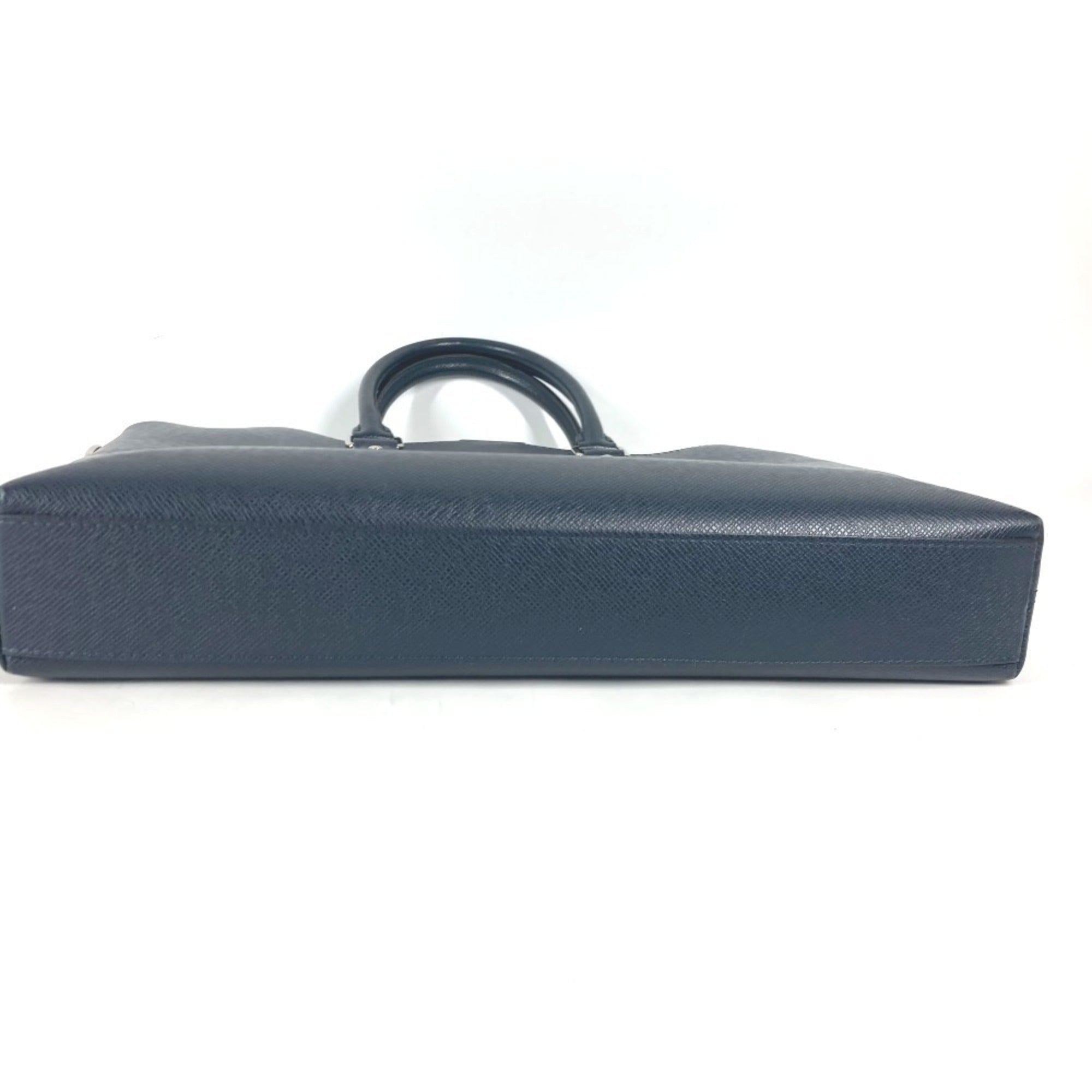 Louis Vuitton Navy Taiga Leather Shoulder Bag