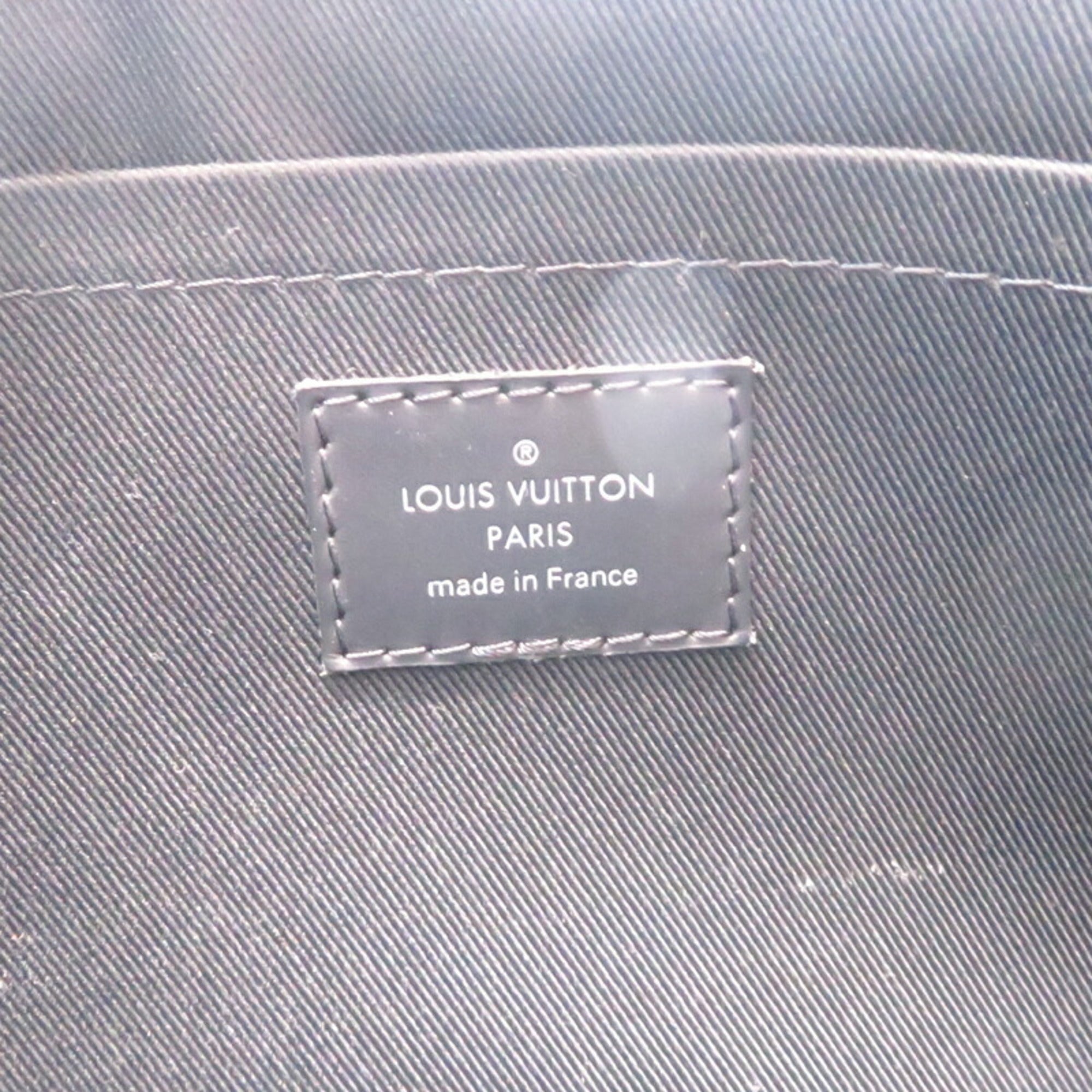Louis Vuitton Black Monogram Eclipse Monogram Eclipse Clutch Bag