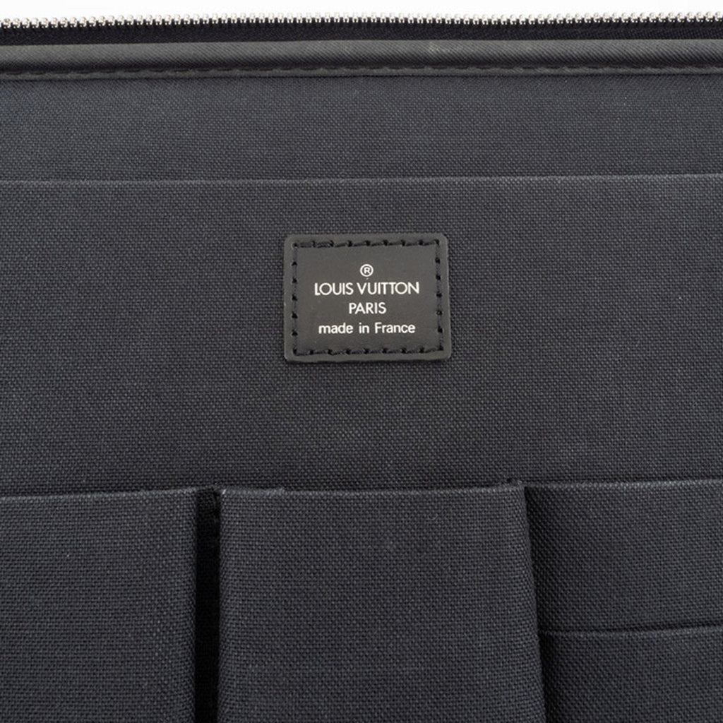 Louis Vuitton Ardoise Taiga Leather Shoulder Bag