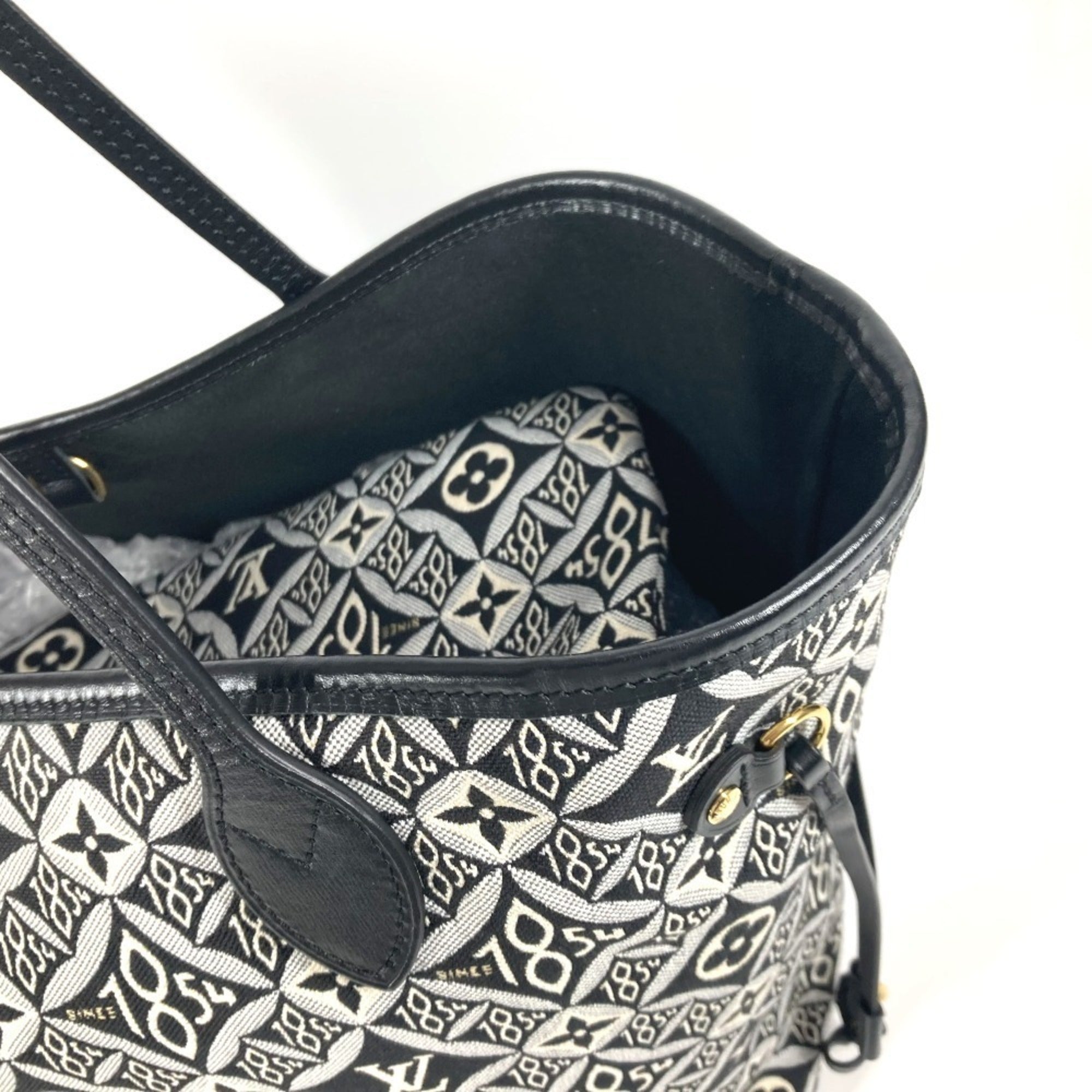 Louis Vuitton Black White Jacquard Leather Shoulder Bag Tote Bag