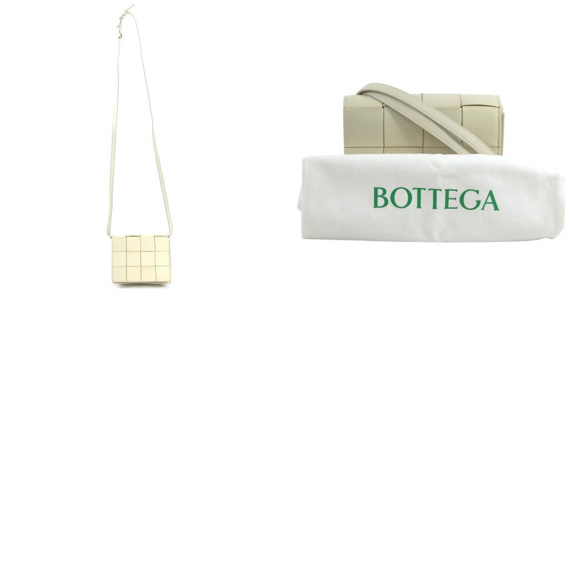 Bottega Veneta Ivory Leather Shoulder Bag