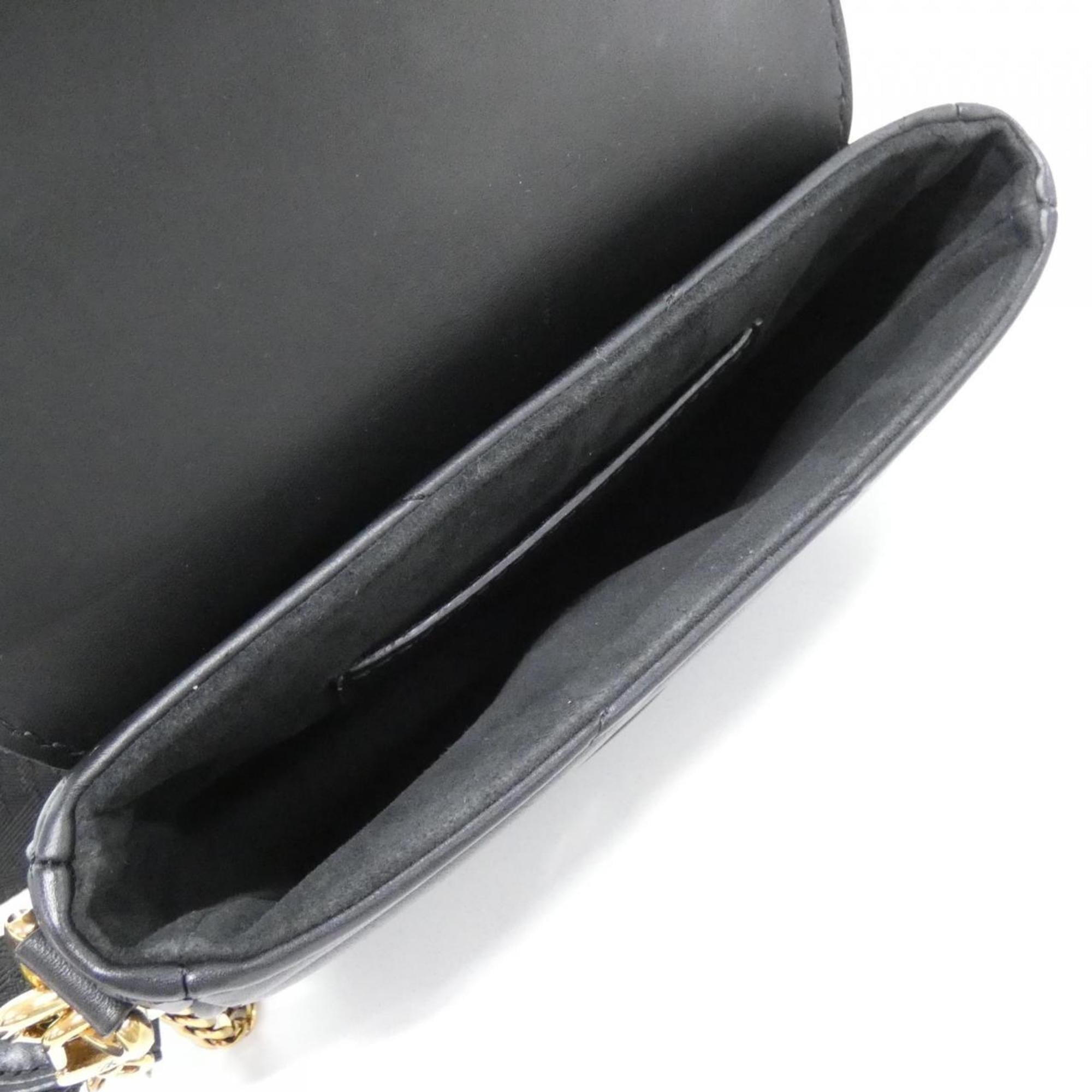 Louis Vuitton Black Leather Pochette Shoulder Bag