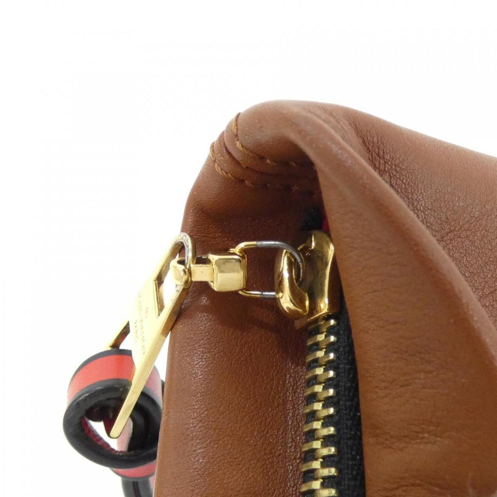 Louis Vuitton Caramel Marron Monogram Monogram Coated Canvas Handbag Pochette
