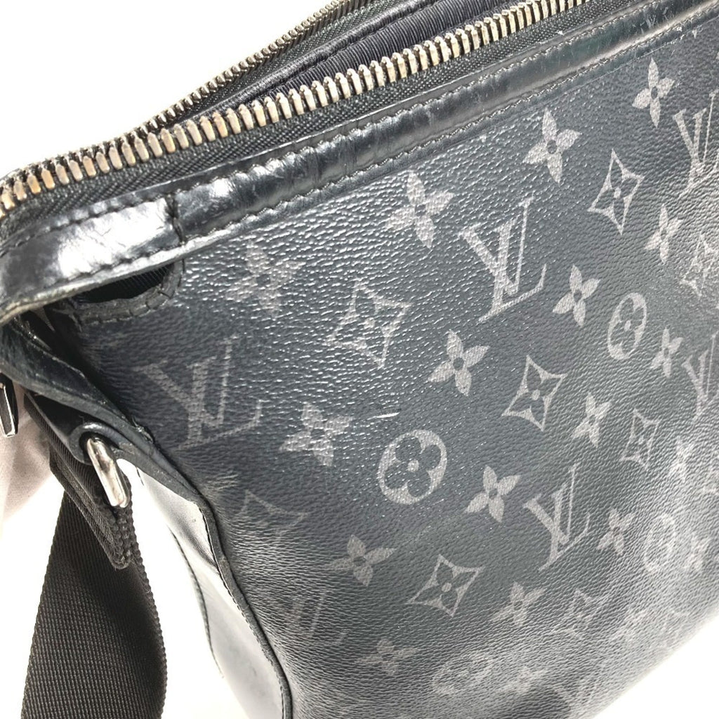 Louis Vuitton Black Monogram Eclipse Canvas Messenger Bag Shoulder Bag