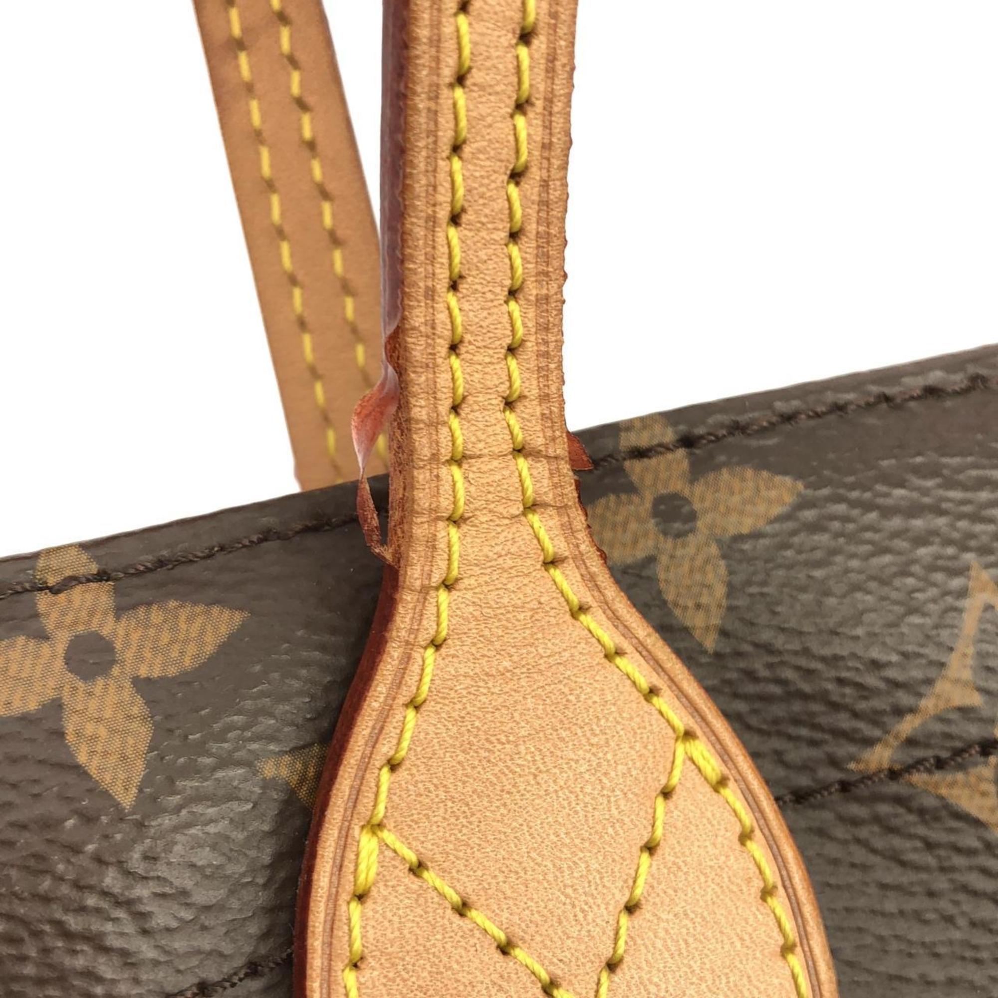 Louis Vuitton Marron Coated Canvas Handbag
