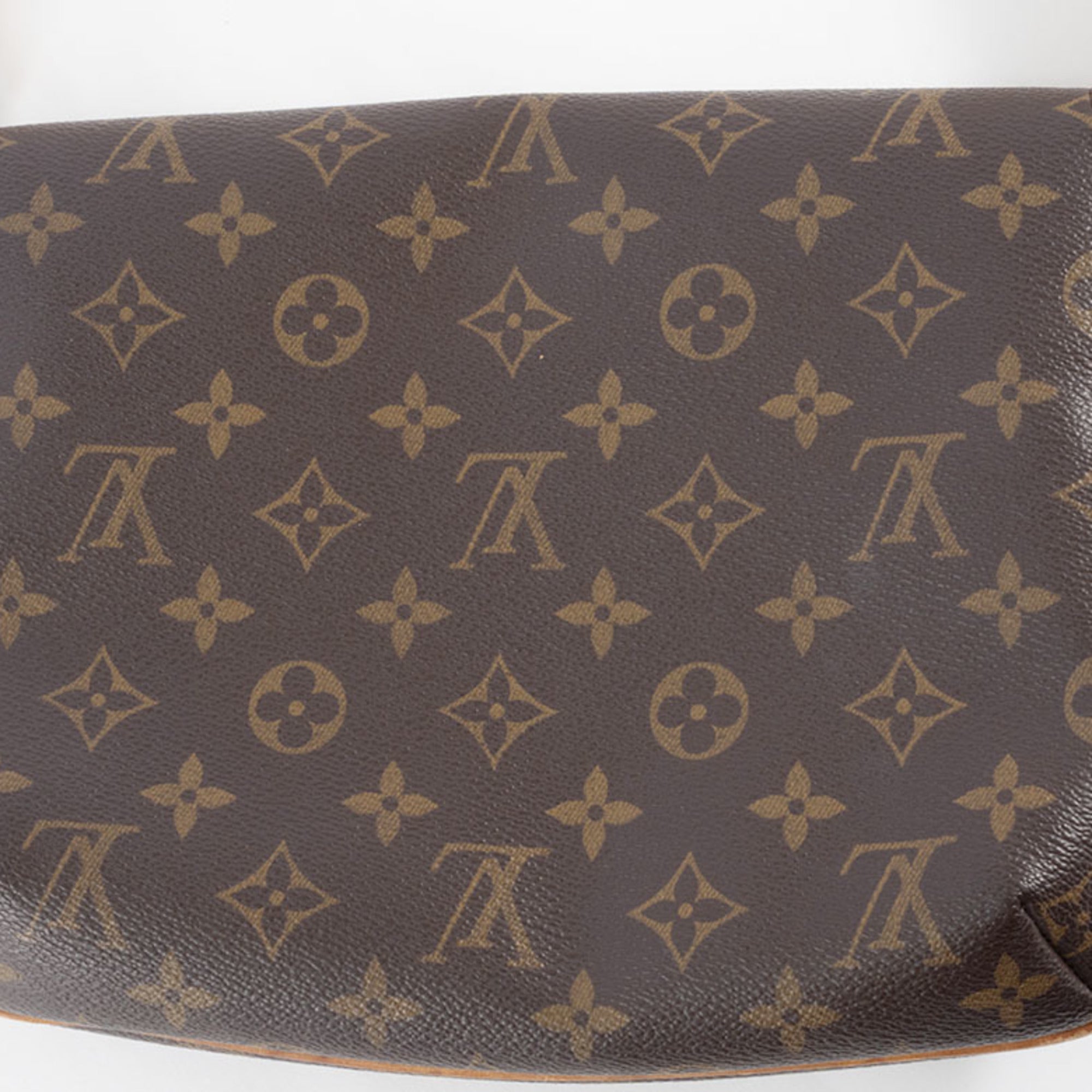 Louis Vuitton Brown Monogram Monogram Canvas Shoulder Bag