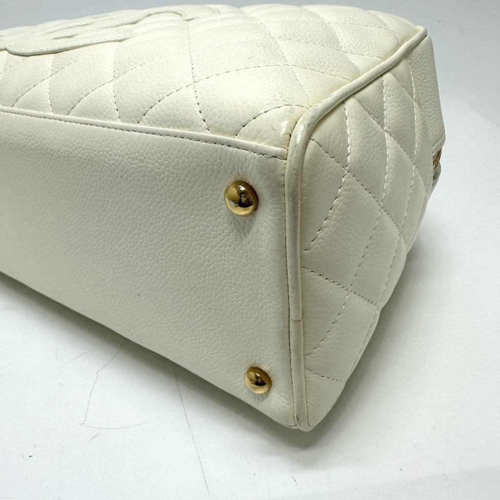 Chanel White Leather Handbag
