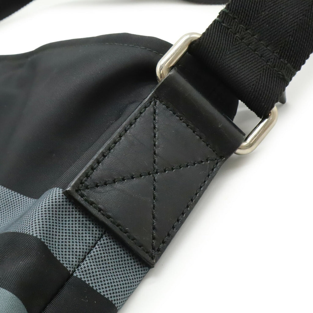 Gucci Black Gray Nylon Leather Shoulder Bag (Pre-Owned)