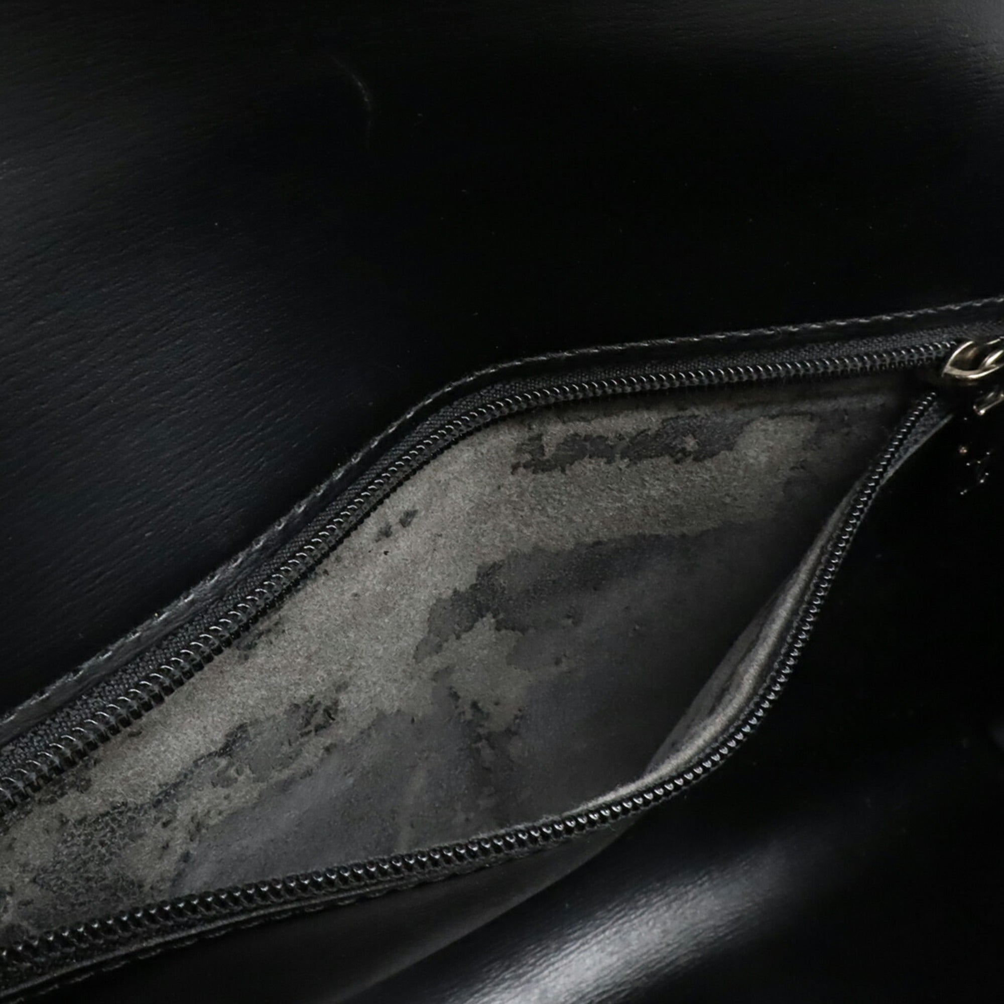 Louis Vuitton Black Noir Epi Leather Clutch Bag Pochette Shoulder Bag