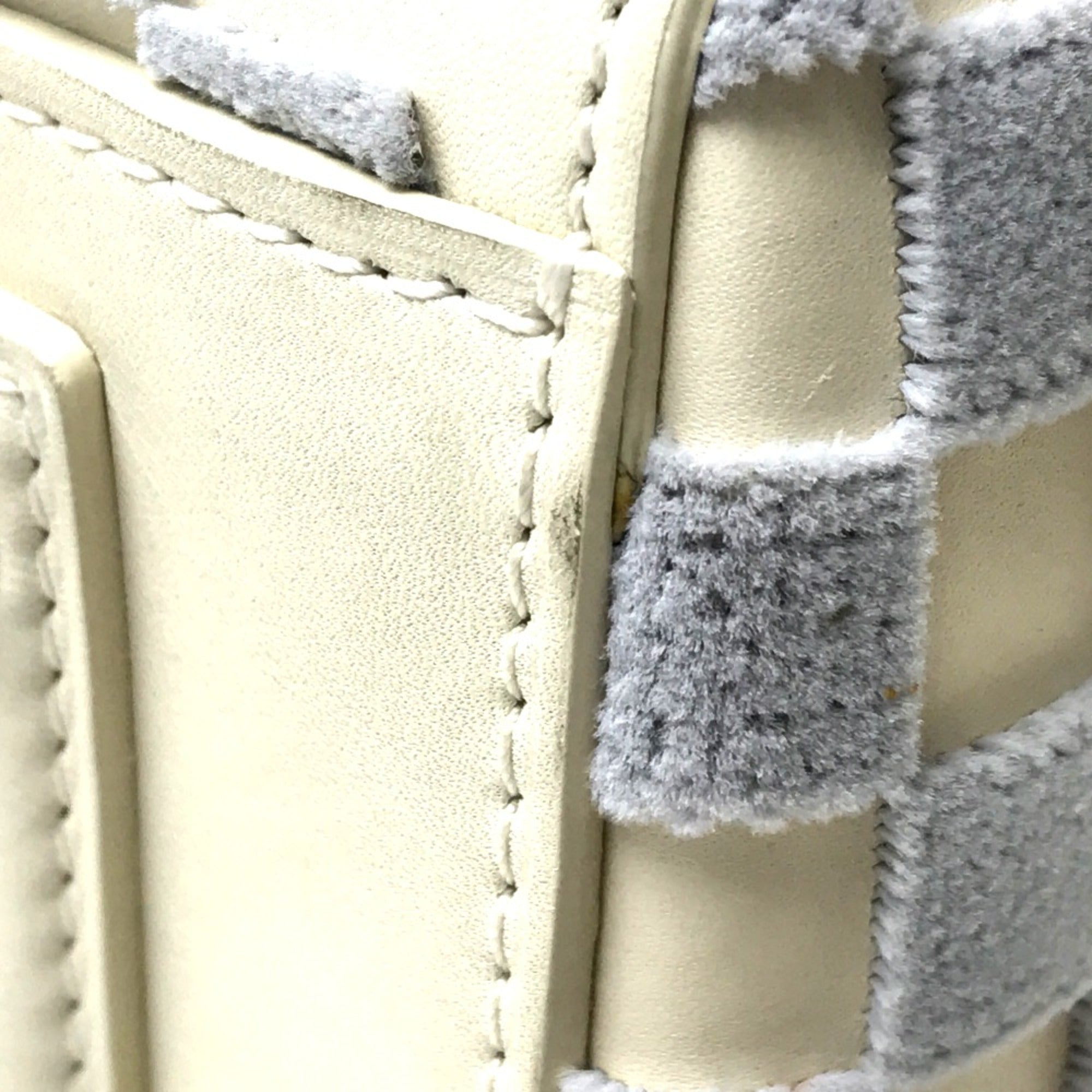 Louis Vuitton White Other Handbag