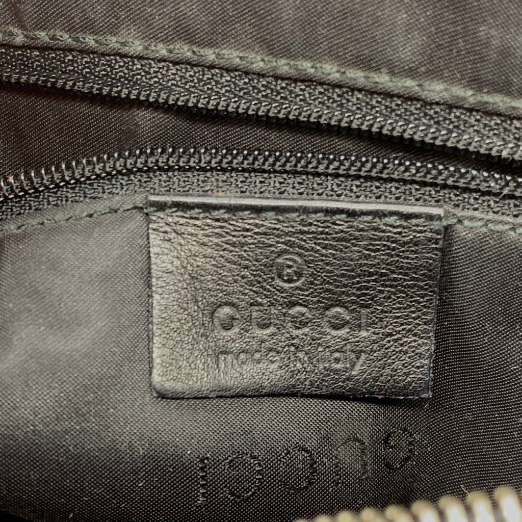 Gucci Black Leather Shoulder Bag (Pre-Owned)