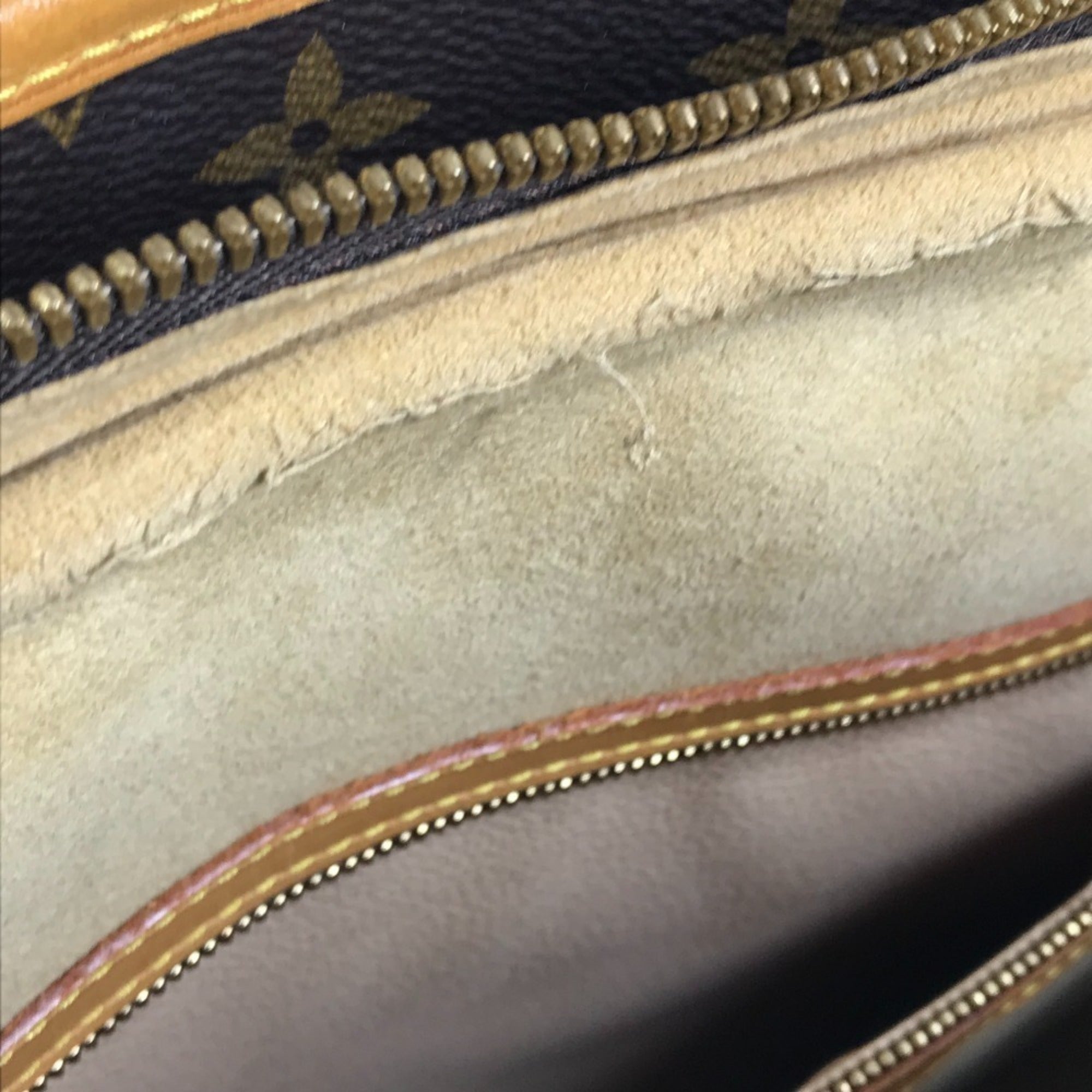 Louis Vuitton Brown Galle Monogram Monogram Handbag