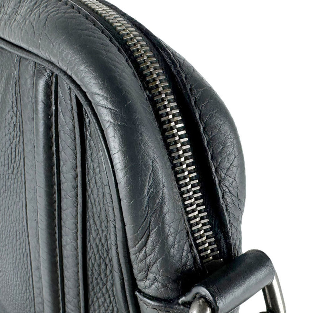 Gucci Dark Gray Leather Shoulder Bag (Pre-Owned)