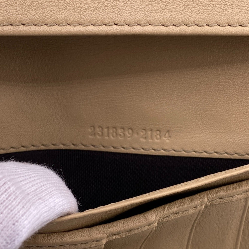 Gucci Beige Leather (Pre-Owned)