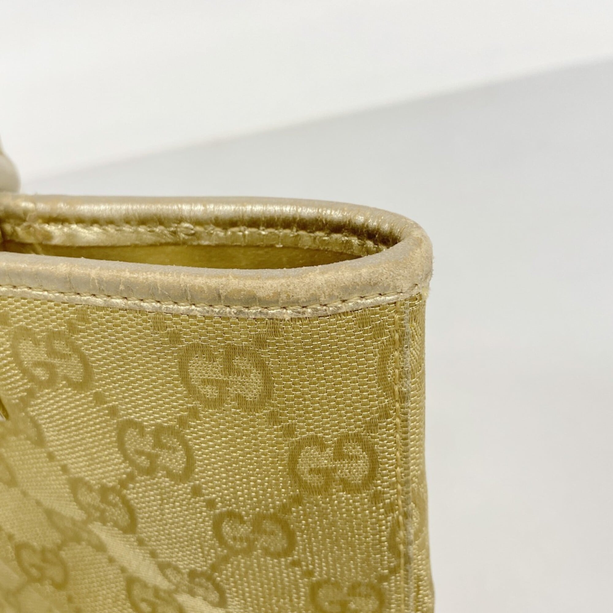 Gucci Gold Canvas Tote Bag (Pre-Owned)