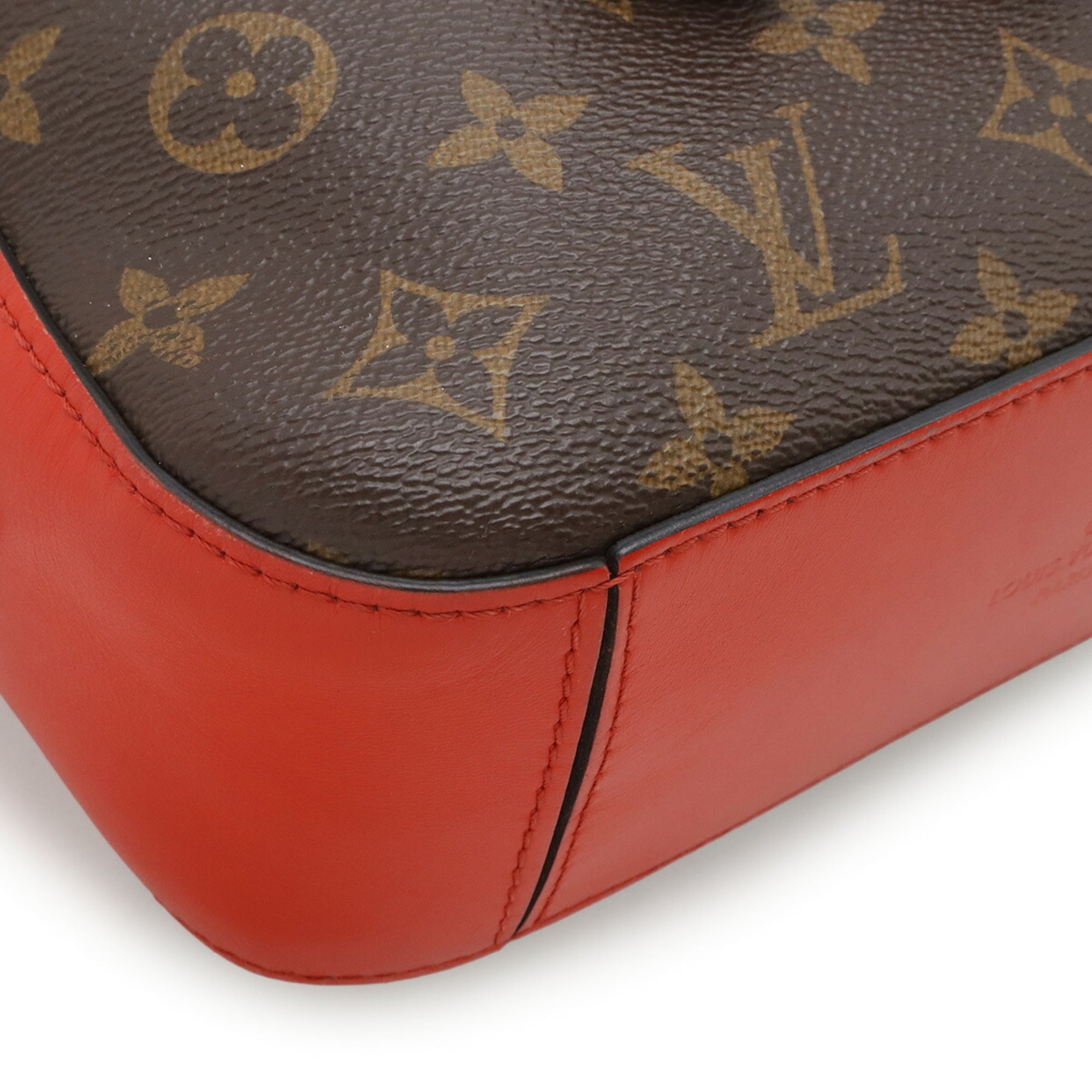 Louis Vuitton Red Color Canvas Pochette Shoulder Bag