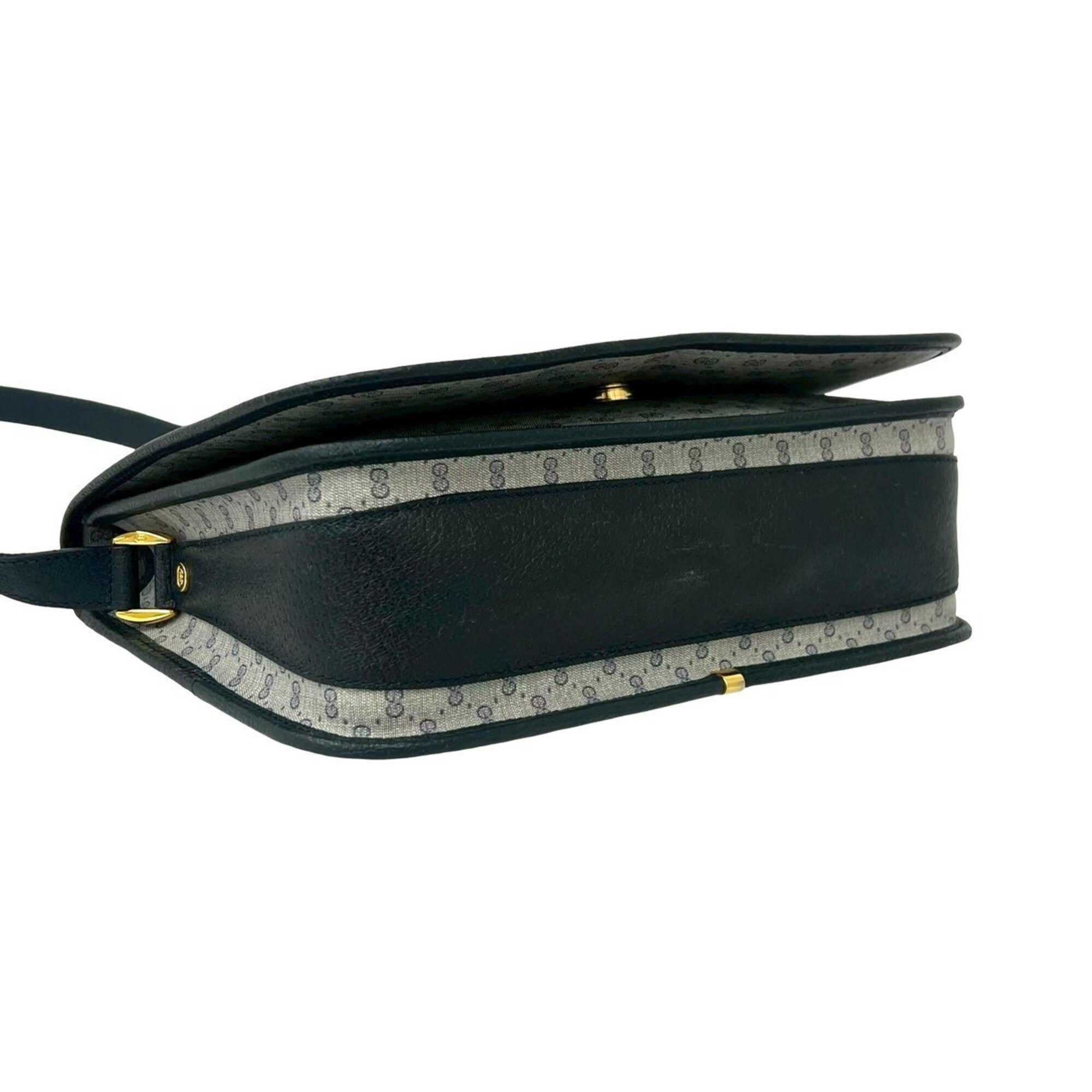 Gucci Navy Pvc Leather Pochette Shoulder Bag (Pre-Owned)