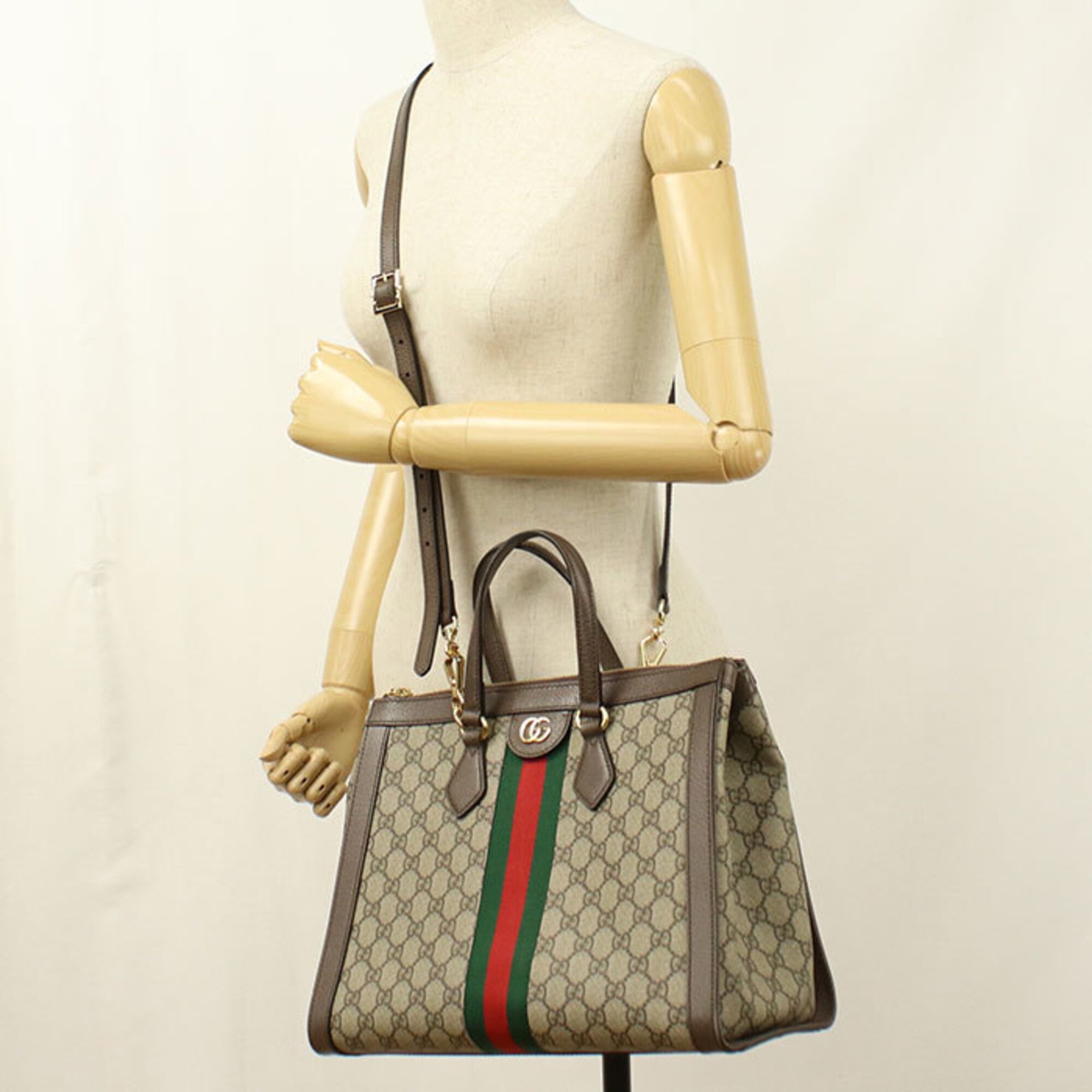 Gucci Beige Gg Supreme Leather Tote Bag (Pre-Owned)