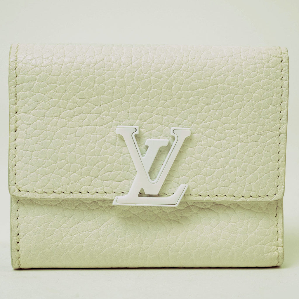 Louis Vuitton Leather Wallet (Tri-Fold)