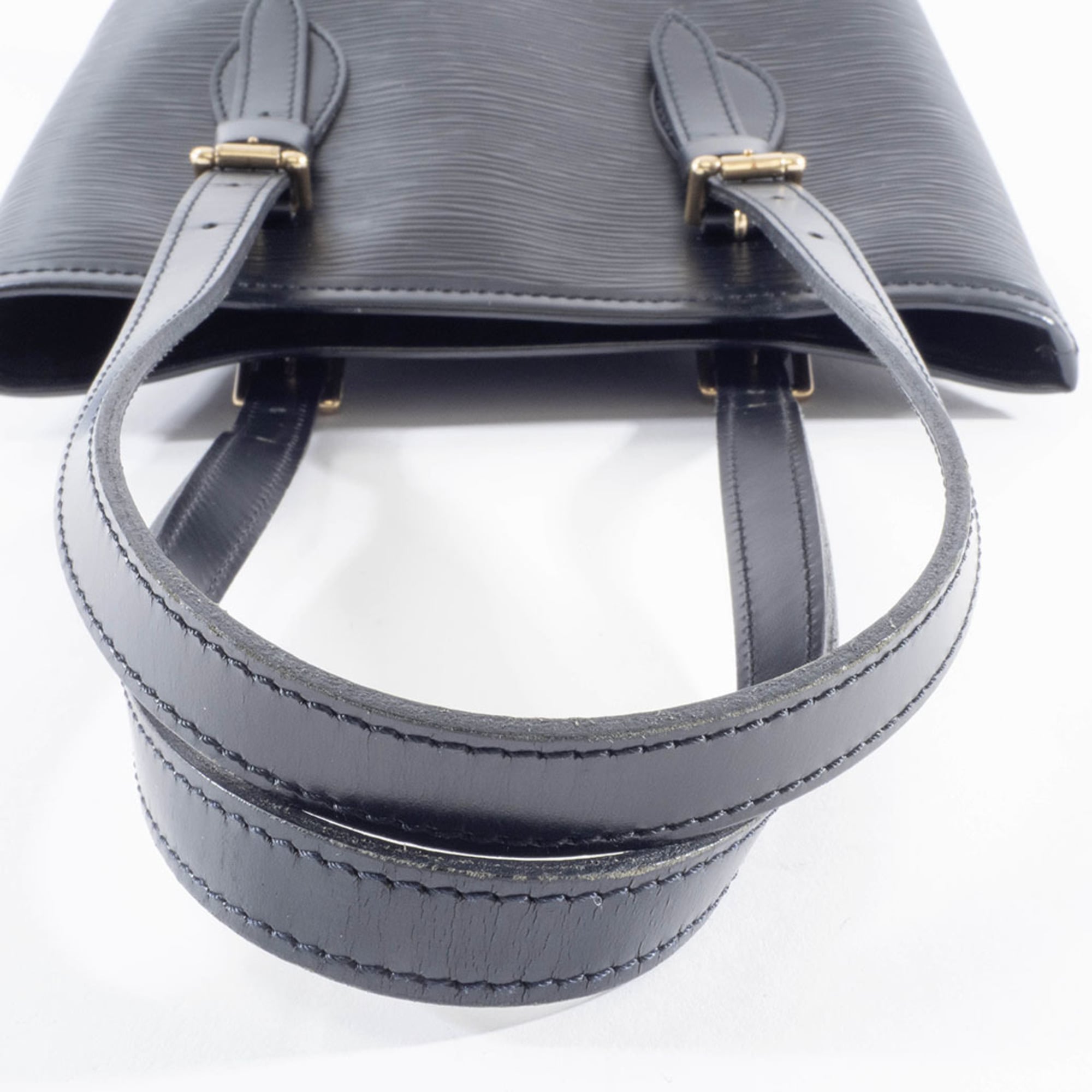 Louis Vuitton Noir Epi Leather Shoulder Bag