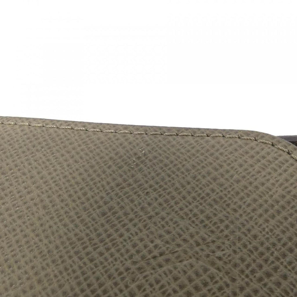 Louis Vuitton Taiga Aurore Leather Shoulder Bag