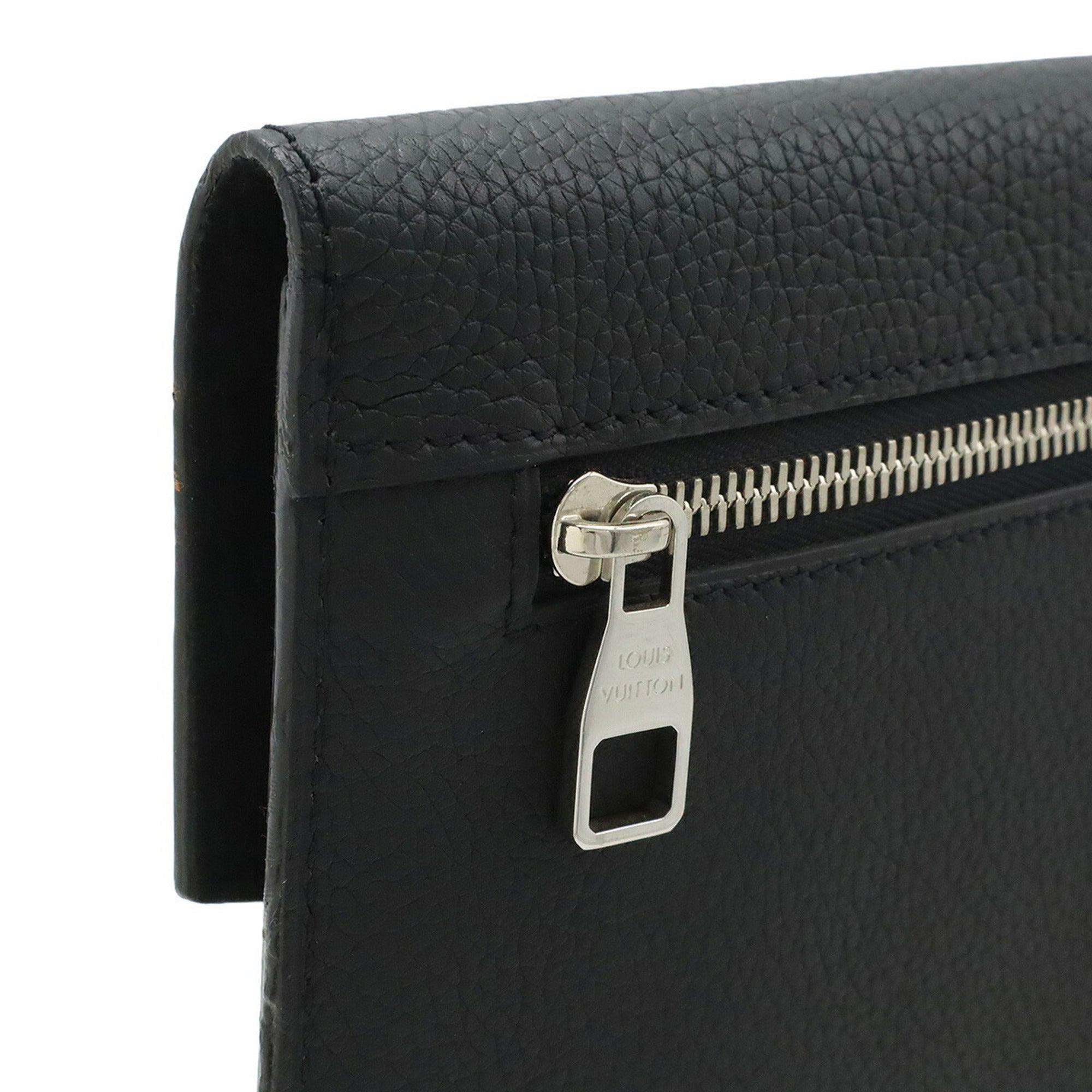 Louis Vuitton Noir Leather Clutch Bag Pochette