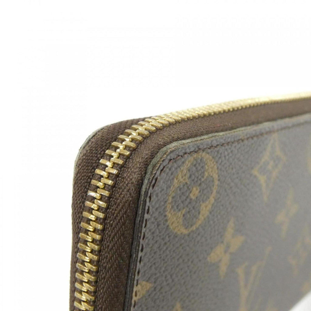 Louis Vuitton Marron Coated Canvas
