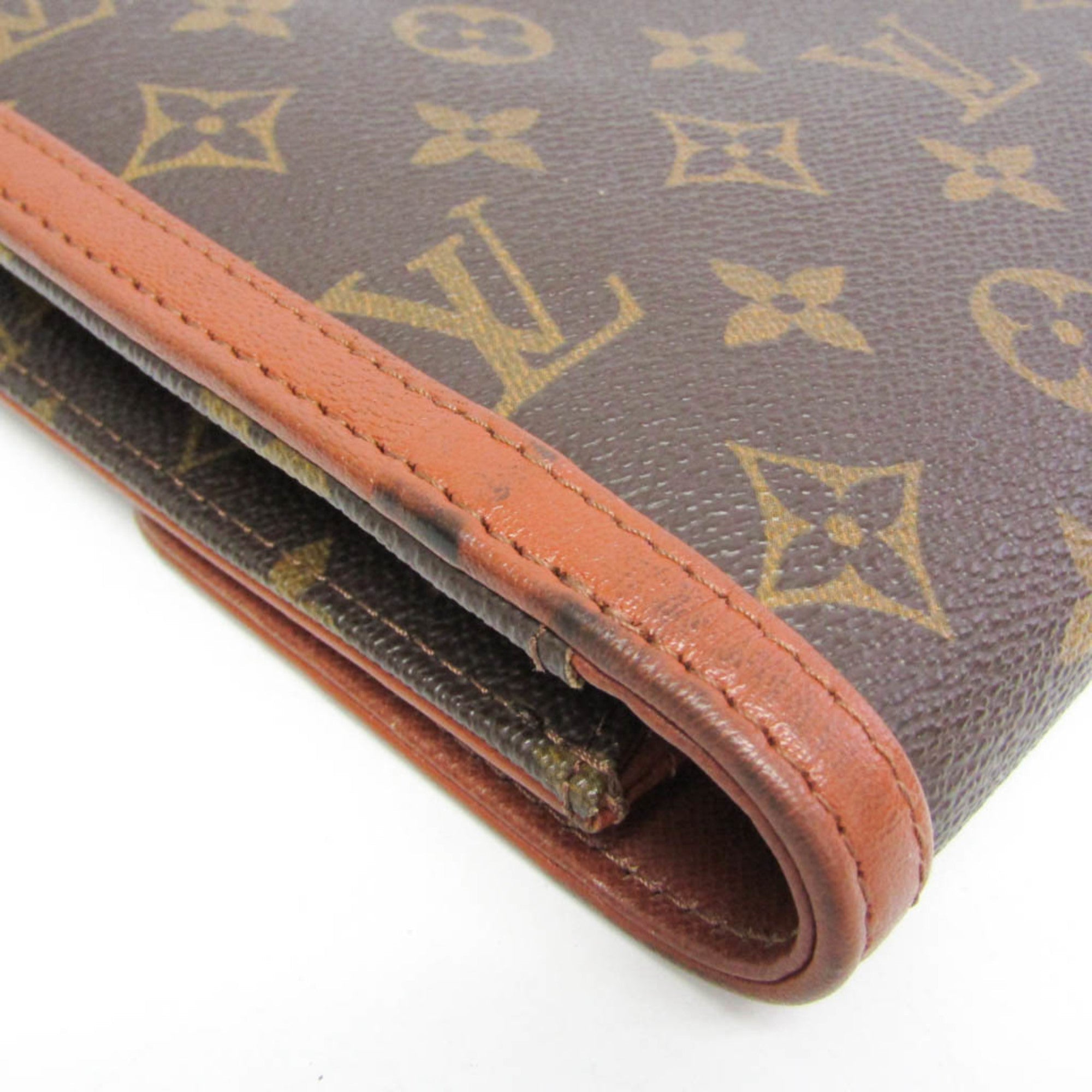 Louis Vuitton Monogram Monogram Monogram Clutch Bag