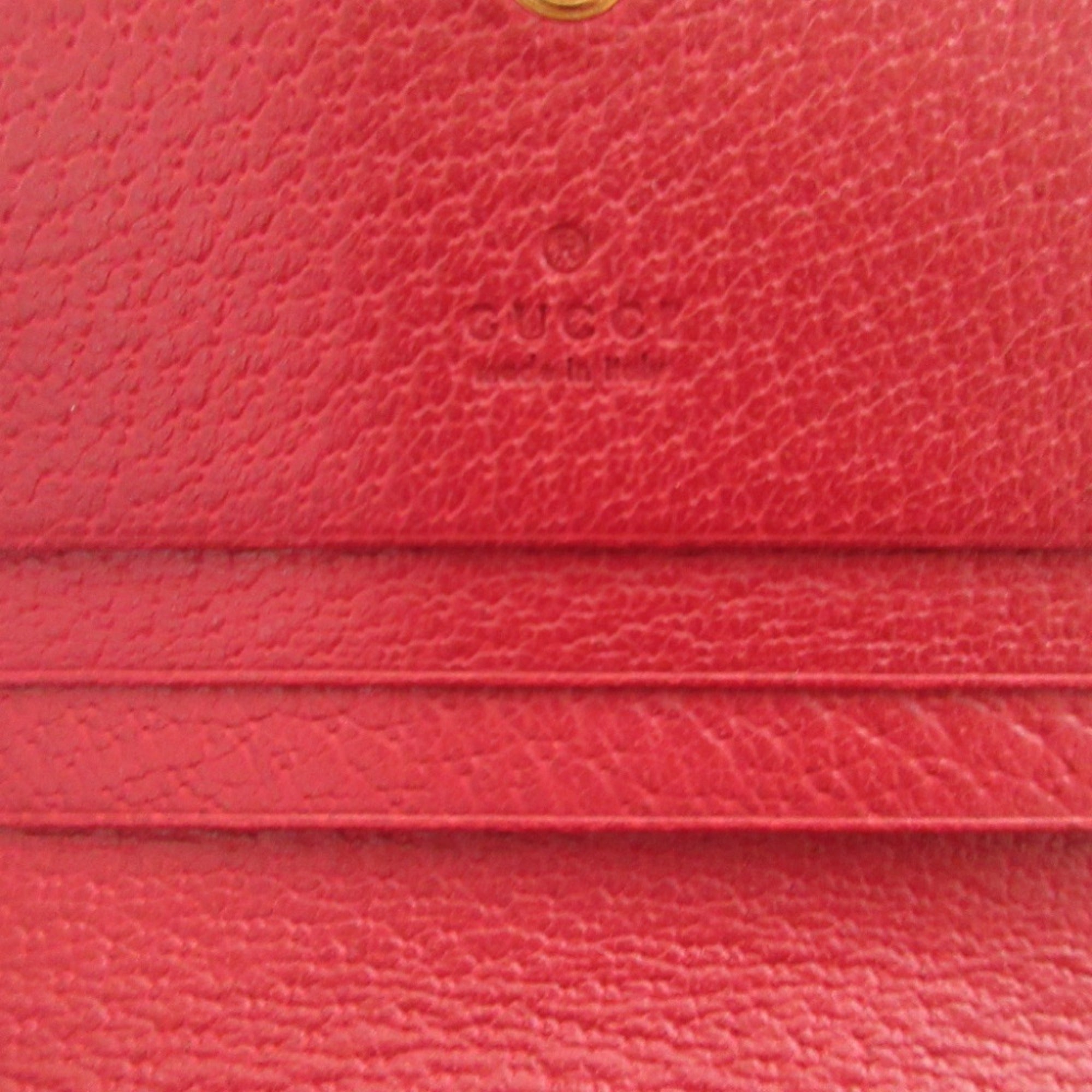 Gucci Red Color Pvc Leather Wallet (Bi-Fold) (Pre-Owned)
