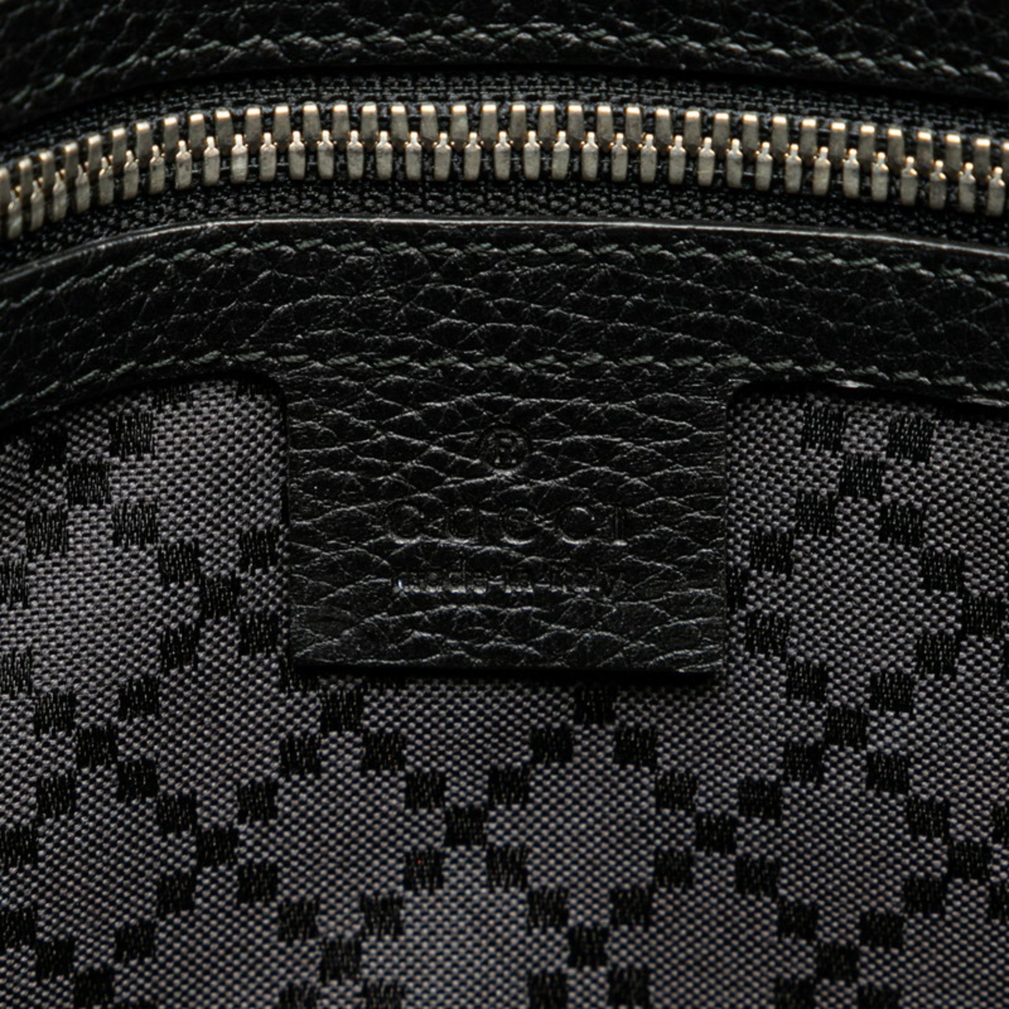 Gucci Black Leather Clutch Bag (Pre-Owned)