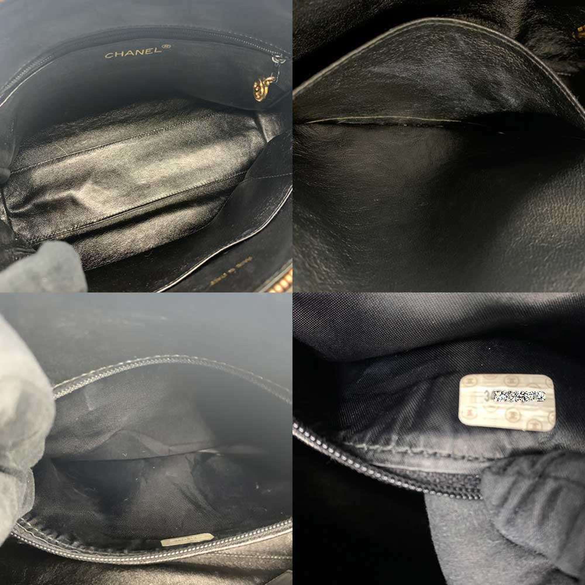 Chanel Matelasse Black Leather Shoulder Bag