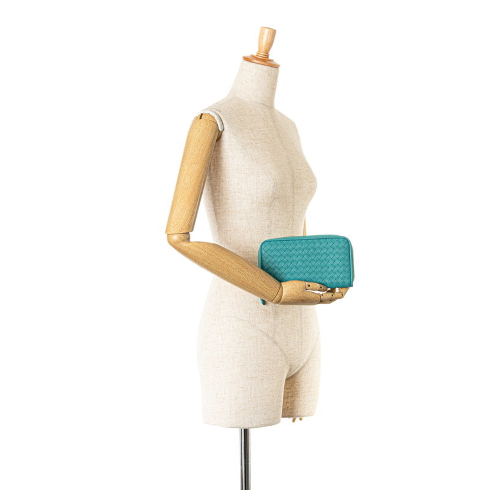 Bottega Veneta Emerald Green Leather Long Wallet (Bi-Fold)