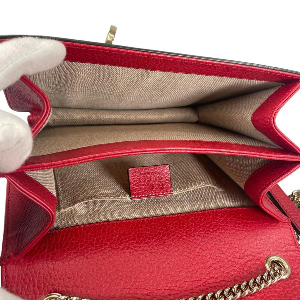 Gucci Red Color Leather Shoulder Bag (Pre-Owned)