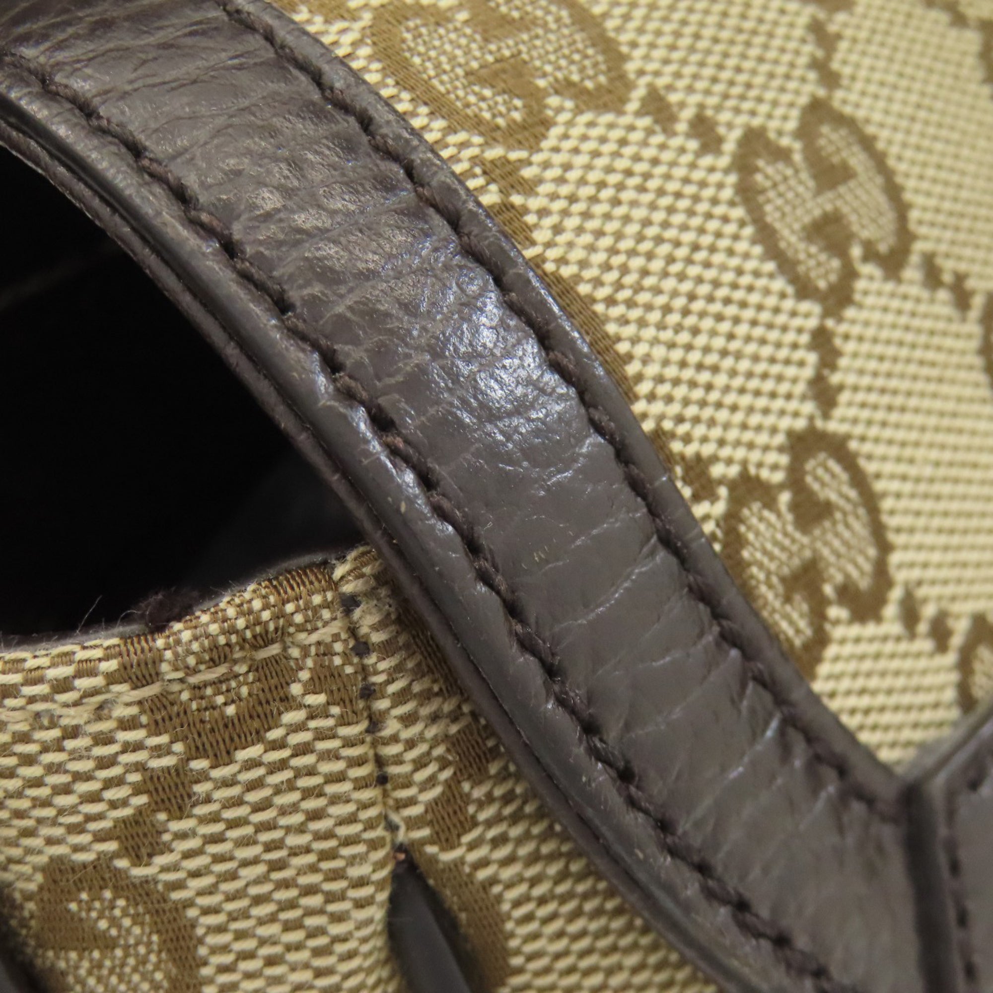 Gucci Brown Canvas Shoulder Bag (Pre-Owned)