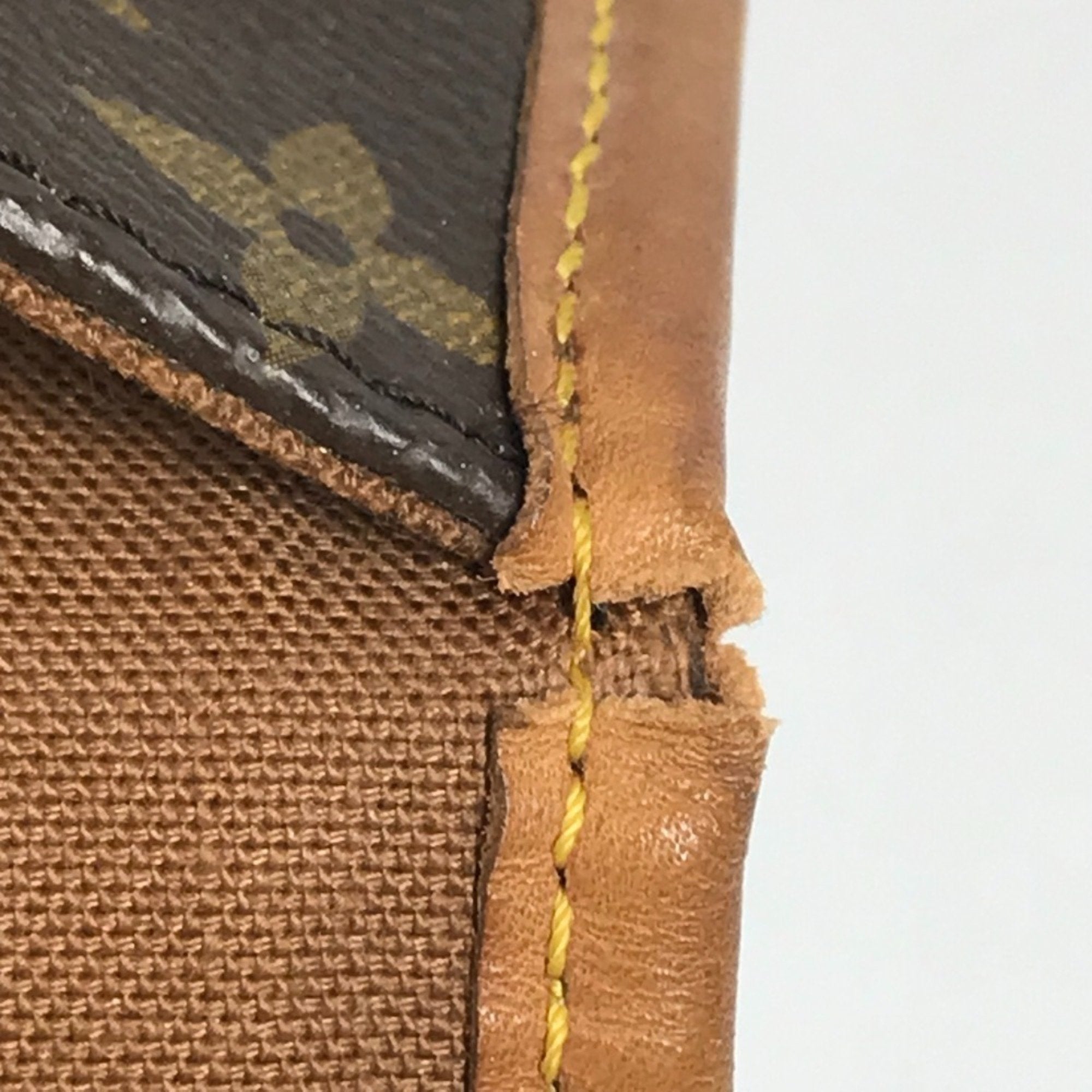 Louis Vuitton Brown Monogram Canvas Handbag Shoulder Bag