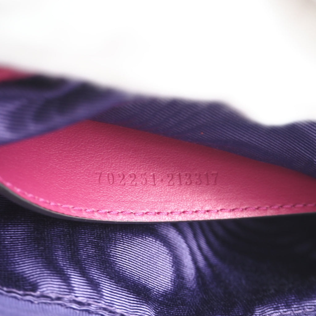 Gucci Pink Nylon Shoulder Bag (Pre-Owned)