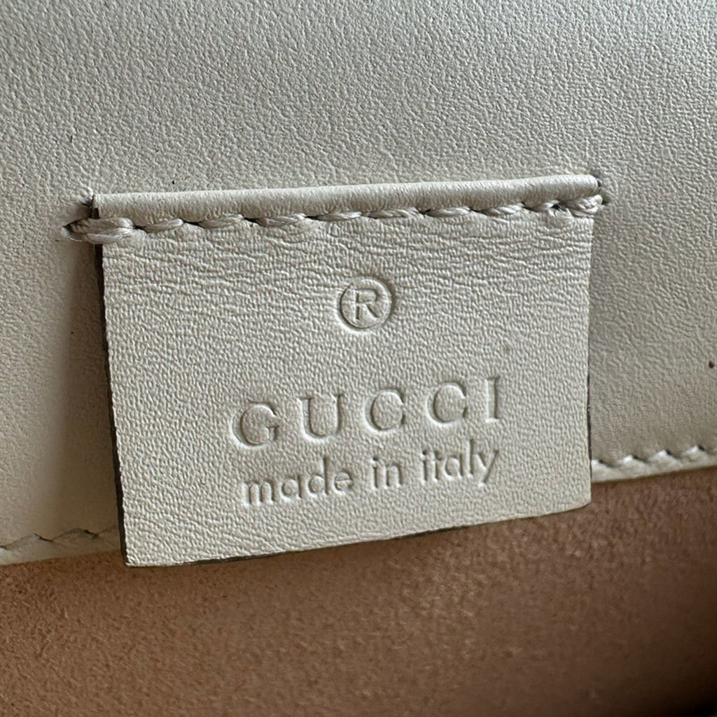 Gucci Gold Ivory Leather Metal Shoulder Bag (Pre-Owned)