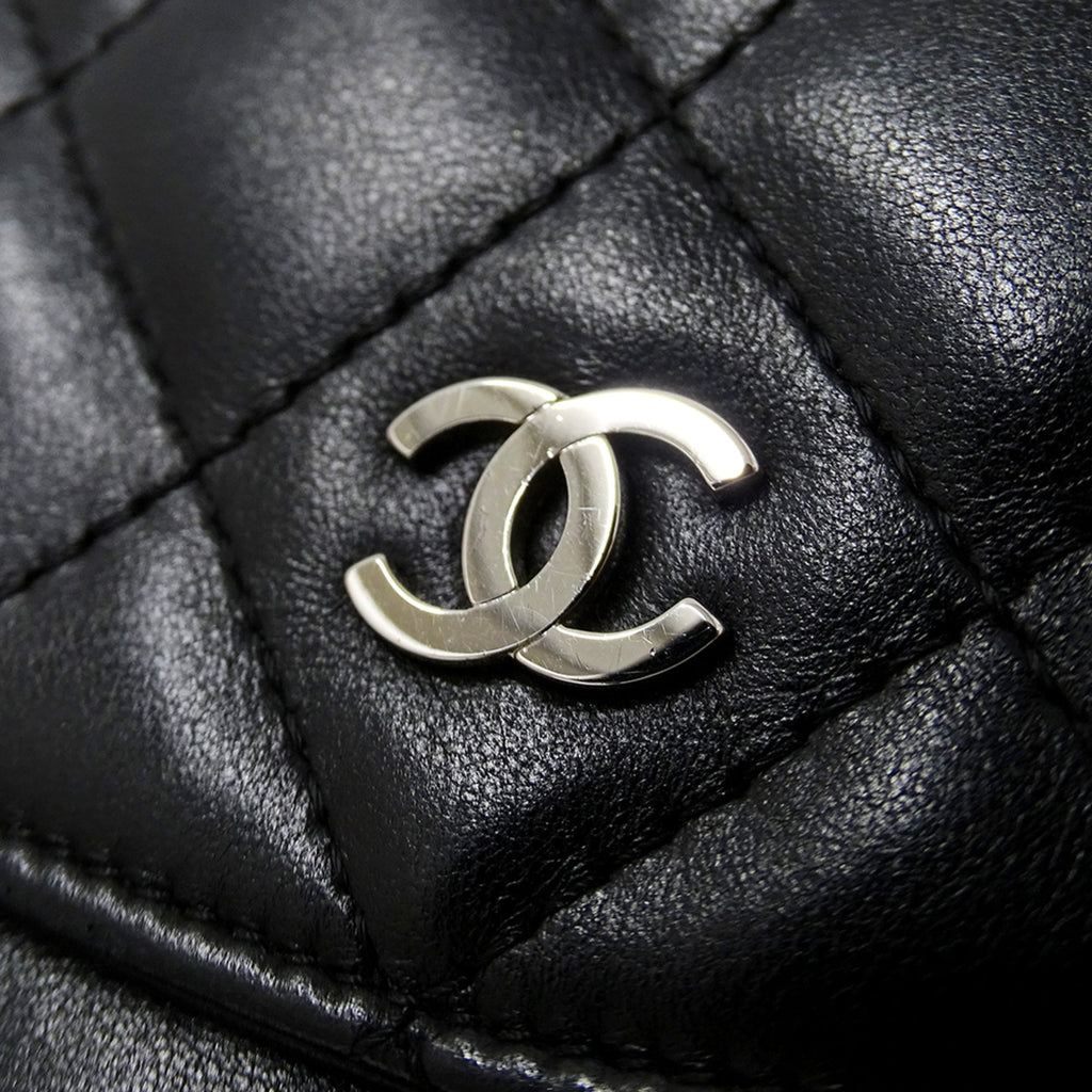 Chanel Black Leather Long Wallet (Bi-Fold)