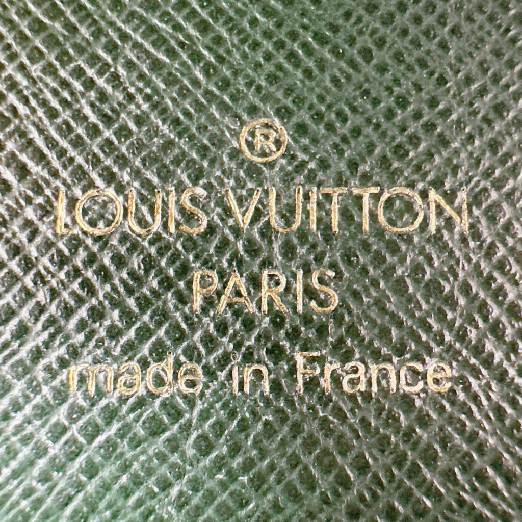 Louis Vuitton Episea Green Taiga Leather Clutch Bag