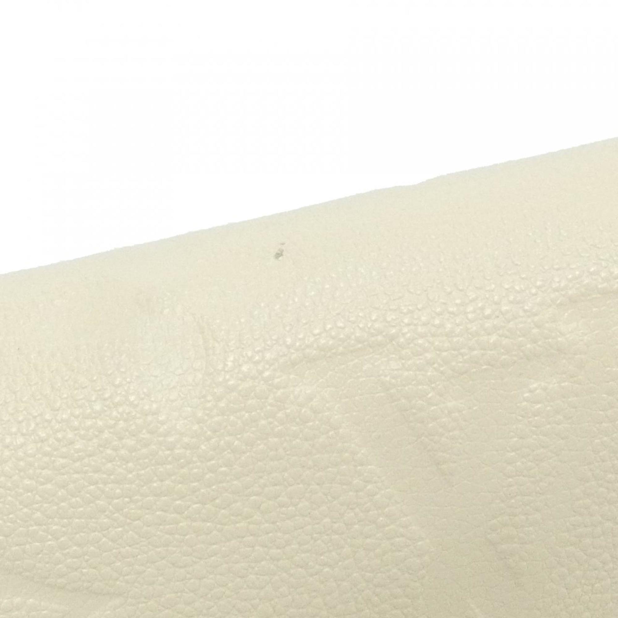 Louis Vuitton Cream Leather Shoulder Bag