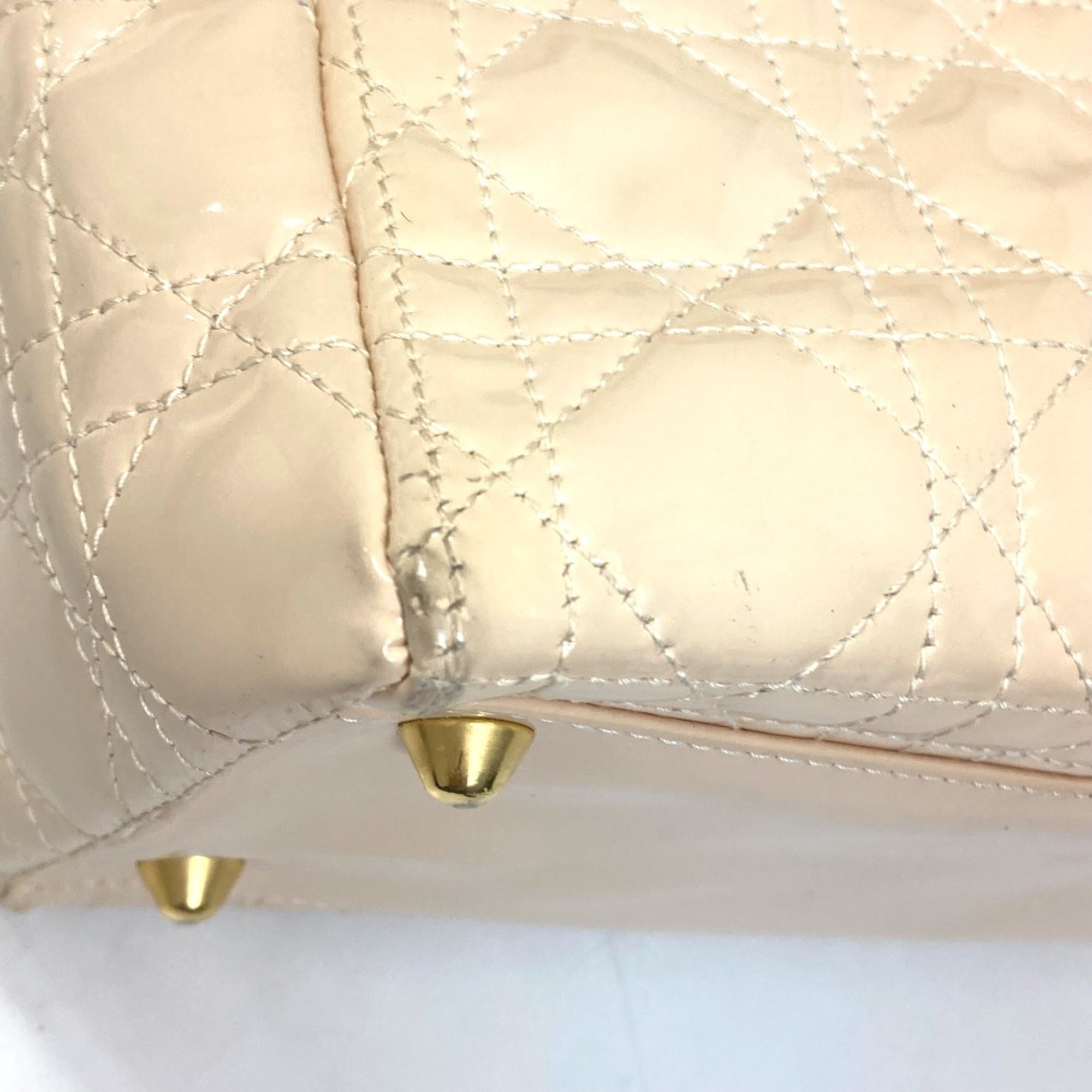 Christian Dior Beige Leather Handbag (Pre-Owned)