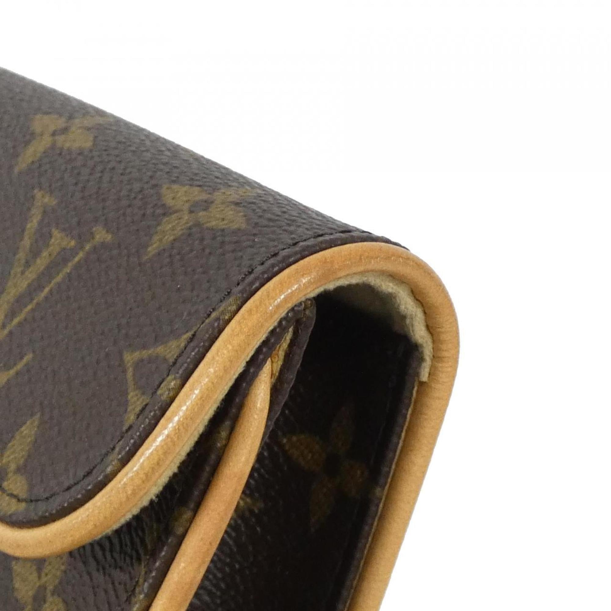 Louis Vuitton Brown Coated Canvas Fanny Pack Pochette